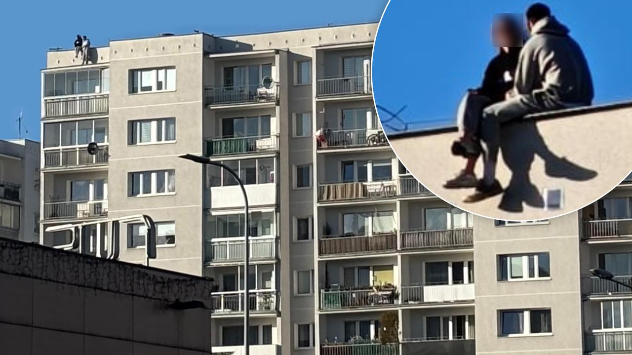 Para na dachu 10-piętrowego bloku