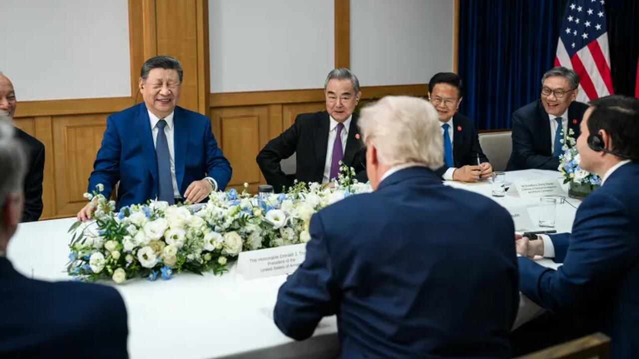 Эти фотографии были удалены в Китае. Их показал Белый дом