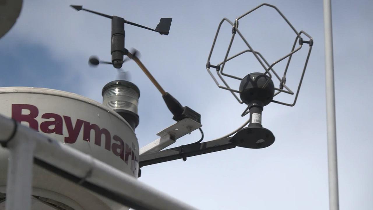 Zakłócenia GPS nad Bałtykiem i na Pomorzu. "Powtarzalne schematy"