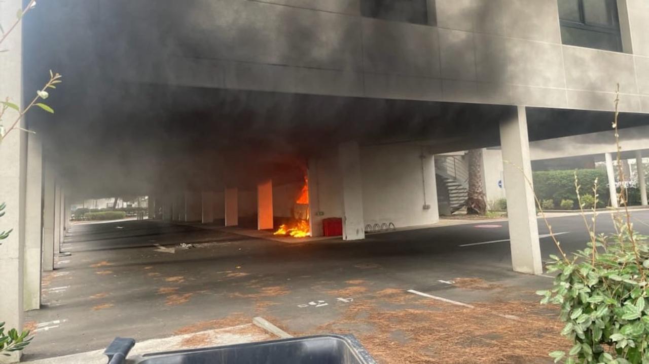 France. A car exploded in the parking lot of a synagogue in La Grande-Motte. One policeman was injured.