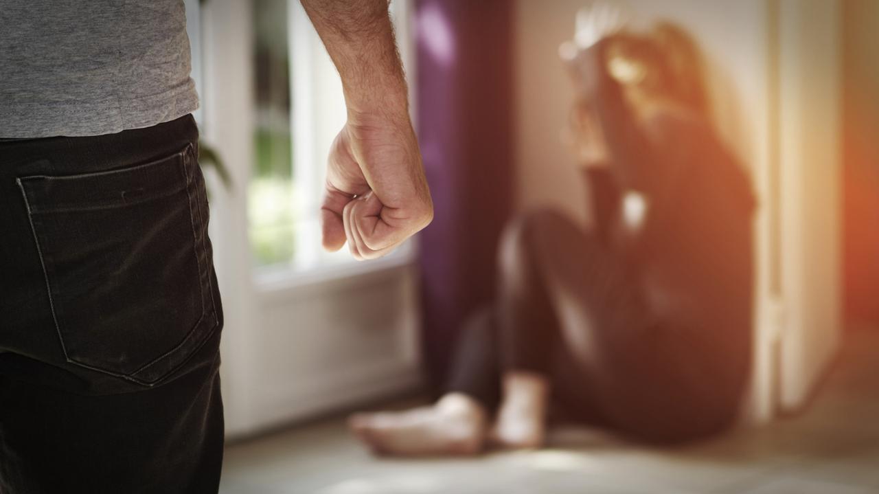 Dziewięć dni siłą przetrzymywał kobietę w pustostanie