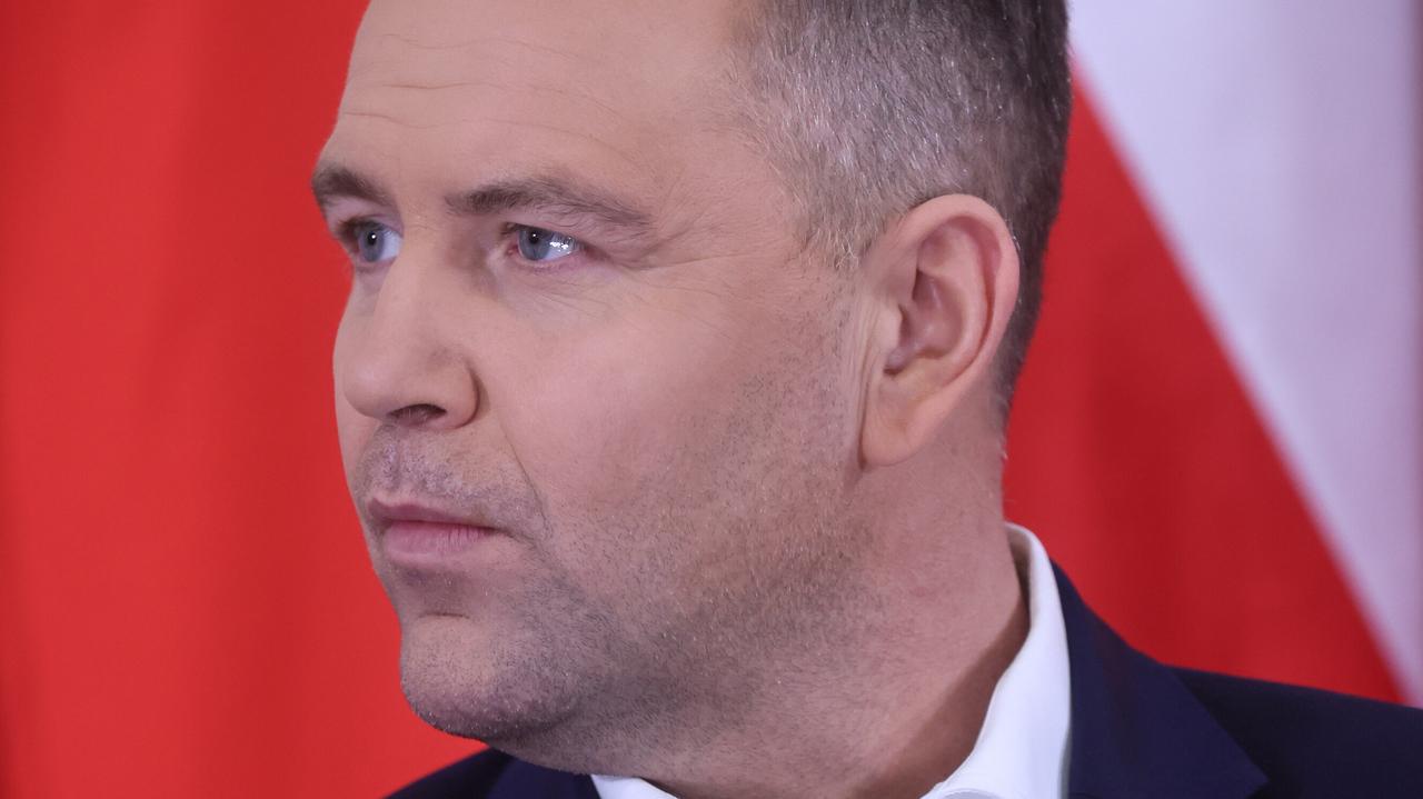 Zgorzelski: ustawa o SAFE zdefiniuje Nawrockiego na dłużej. "Poprzednie ustawy to była igraszka"