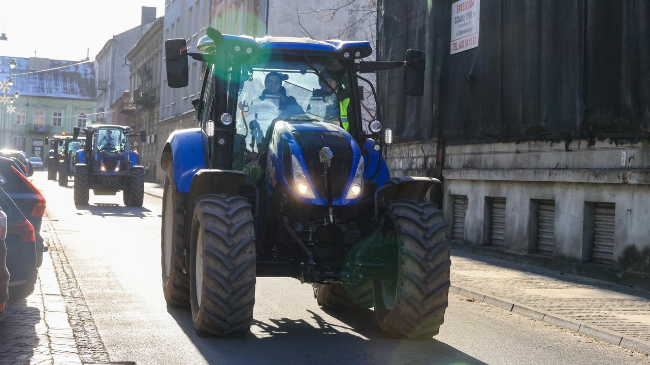 Dzisiaj decyzja w sprawie umowy z Mercosurem. Rolnicy zapowiedzieli protest