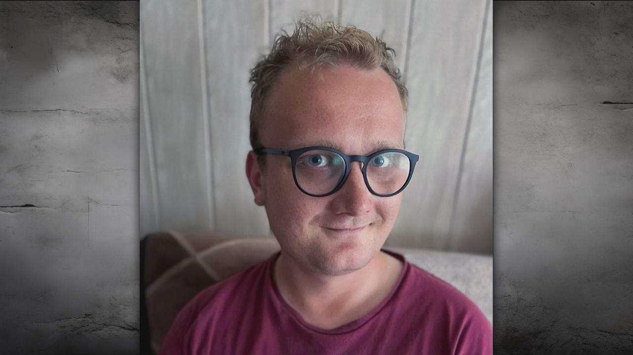 Ciało Mateusza wynosił z mieszkania w walizce. Dlaczego 31-letni Mateusz zginął?