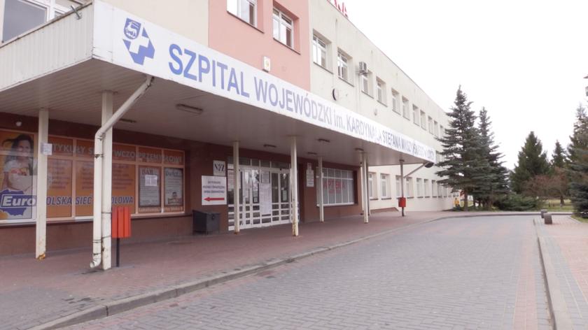 Łomżyński szpital wojewódzki mieści się przy alei Piłsudskiego 11