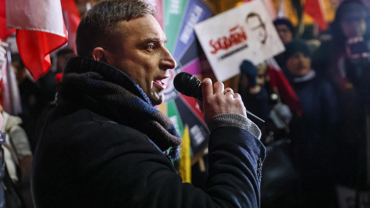 Żurek: spotkam się z prokuratorem krajowym w sprawie zarzutów dla Bąkiewicza