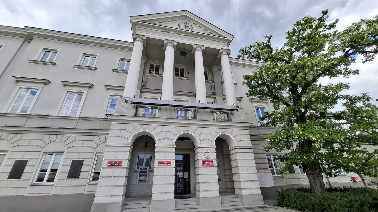 "Kolorowi ludzie" stamtąd się wynoszą. A jak głosuje reszta?