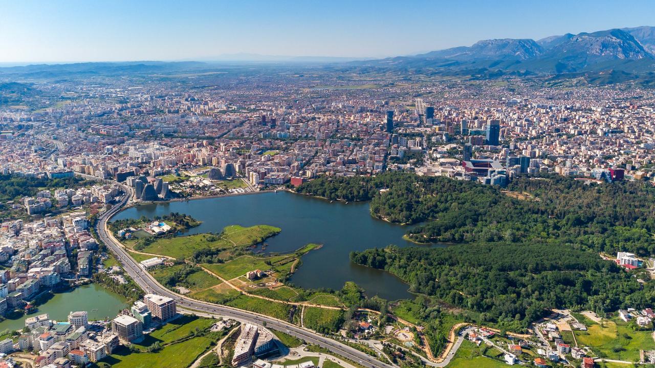 To ma być pierwszy kraj w Europie bez gotówki