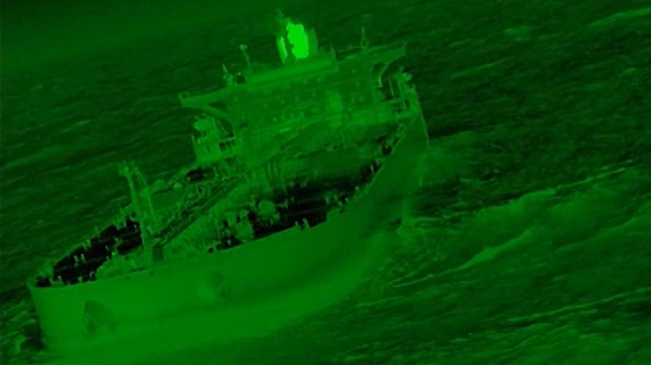 Tak Francuzi przechwycili tankowiec. Jest nagranie