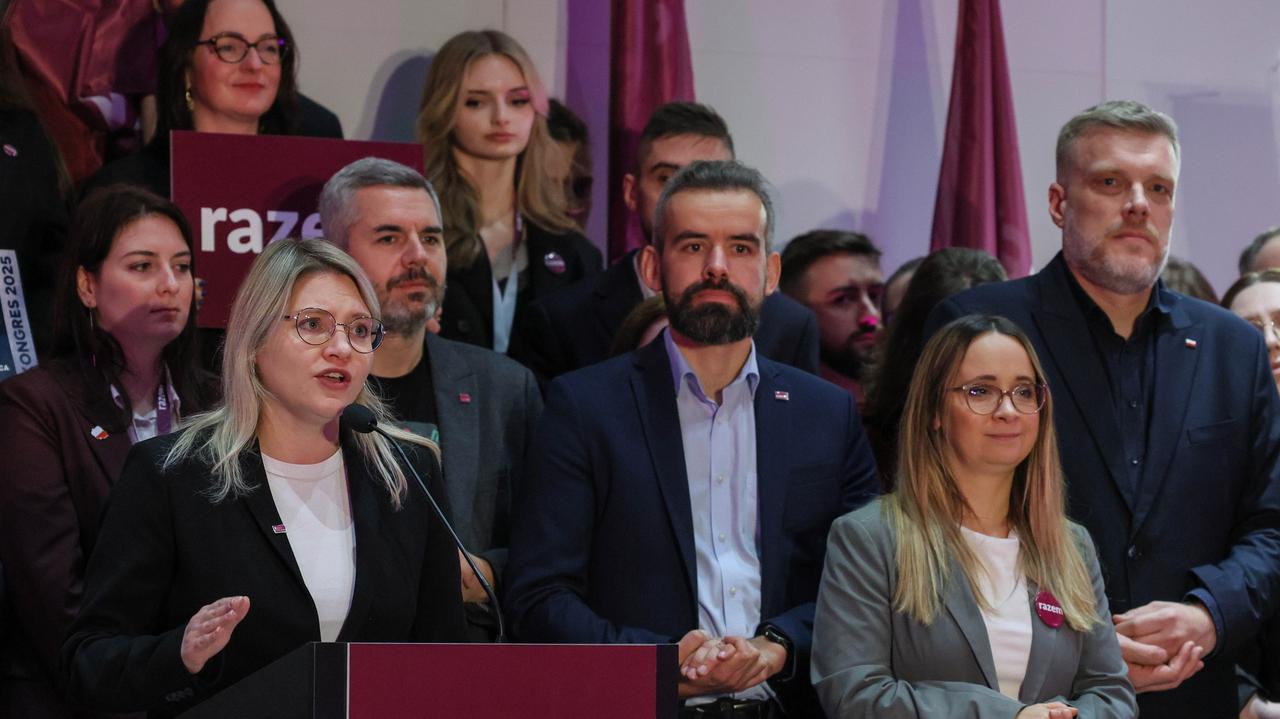 "Pomagierzy PiS-u". Fala krytyki w stronę Razem po decyzji w sprawie Ziobry