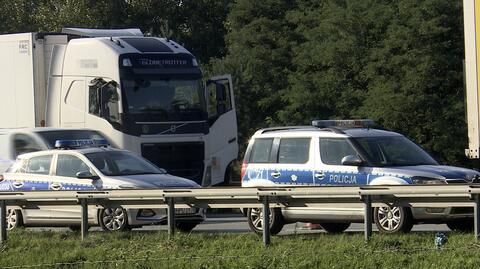 Zarzuty dla 48-latka, który ranił nożem innego kierowcę na A2