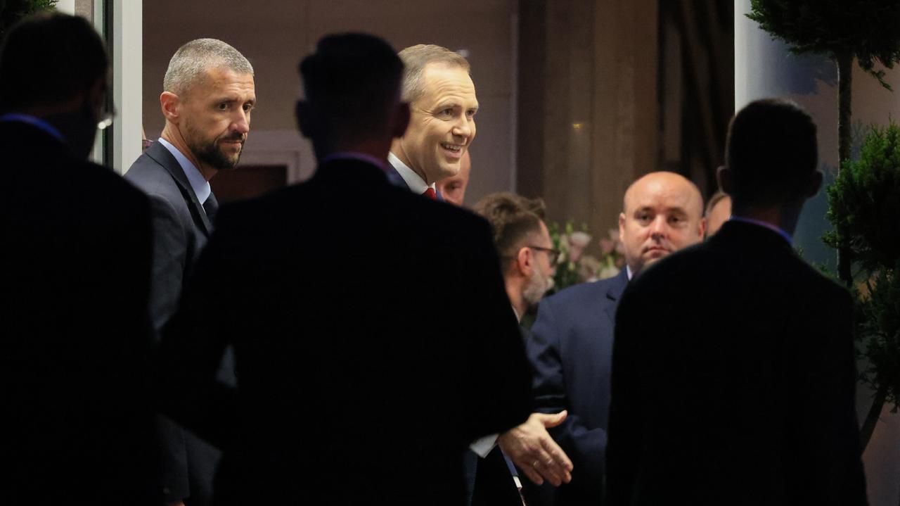 "Dobra atmosfera" na spotkaniu Karola Nawrockiego z politykami PiS. "Tego będziemy się musieli trzymać"