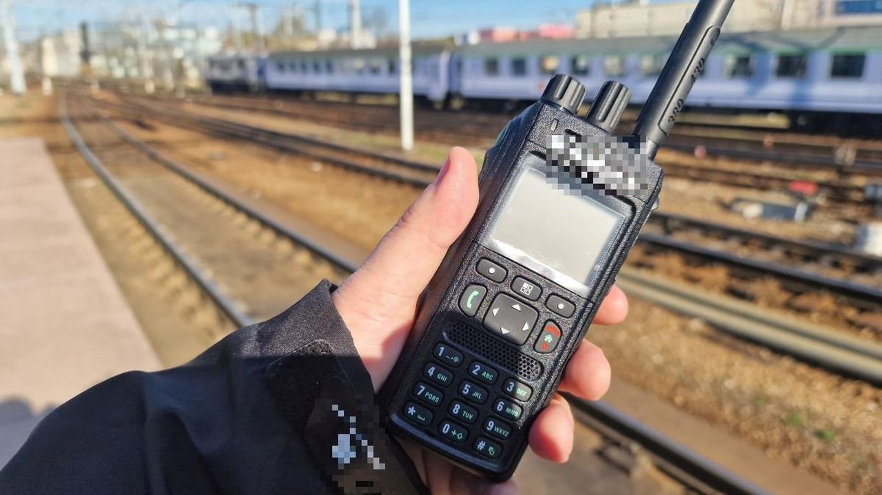 Zatrzymywał pociągi na mostach. 57-latek trafił do aresztu