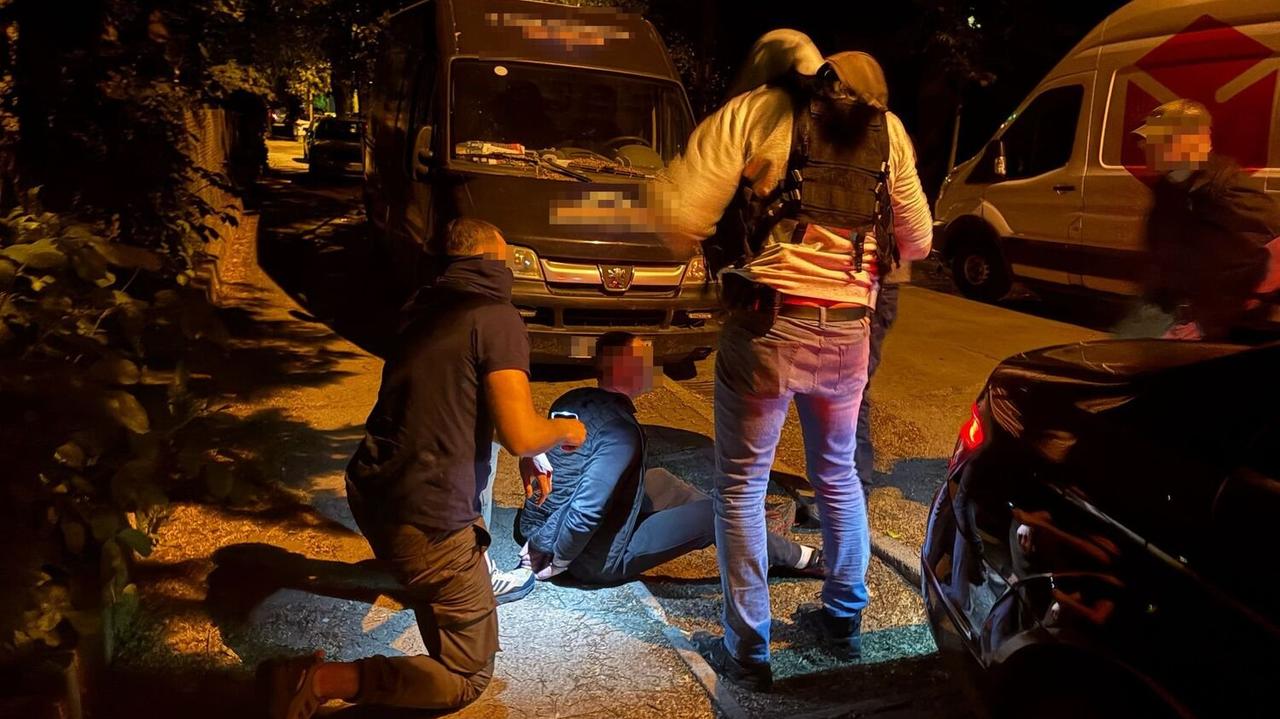 Narkotyki w przesyłkach. Operacja "Kryształ" zakończona zatrzymaniami