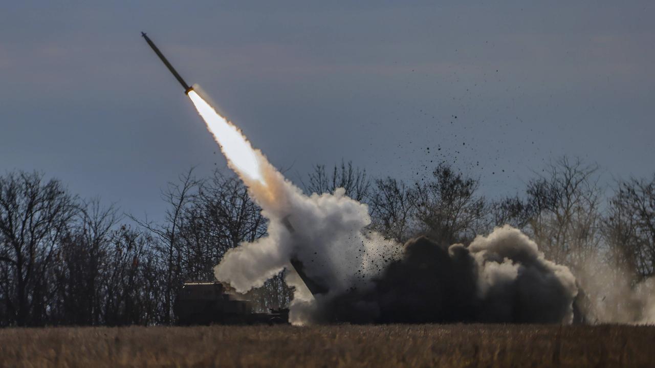 HIMARS "pomógł Ukrainie zmienić bieg wojny". Ile wyrzutni mamy w Polsce?