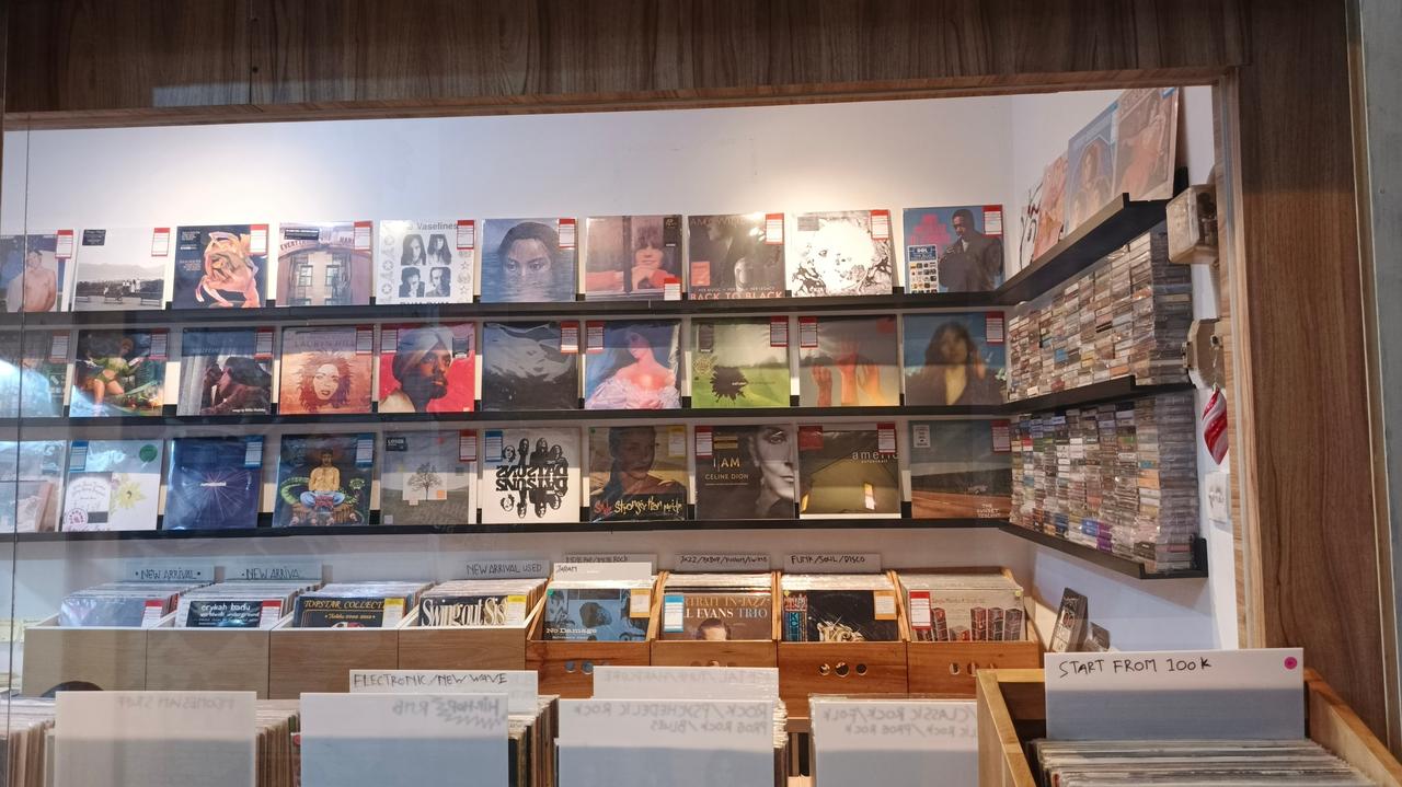 Retro płyty przeżywają renesans. Wielu kupuje, ale ich nie słucha