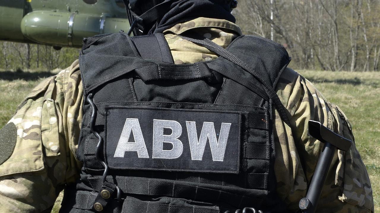 Biznes kancelarii Putina w Warszawie. Jest ruch ABW