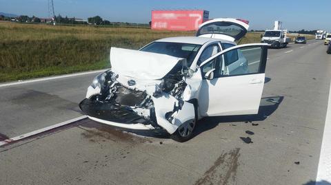 Karambol na autostradzie A4 w pobliżu wsi Pietrzykowice (woj. dolnośląskie) 
