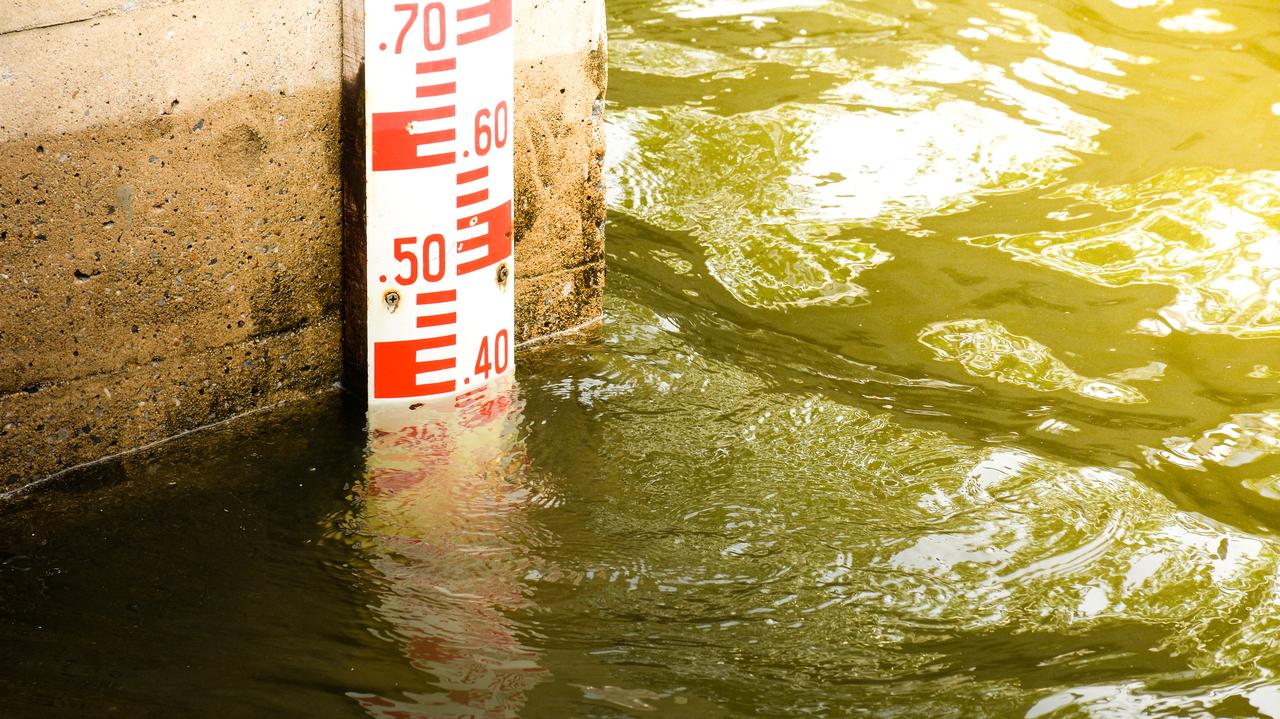 Roztopy i odwilż. Przekroczone stany alarmowe na rzekach. IMGW ostrzega