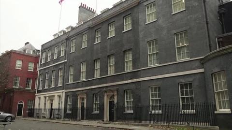 Downing Street na nagraniach archiwalnych