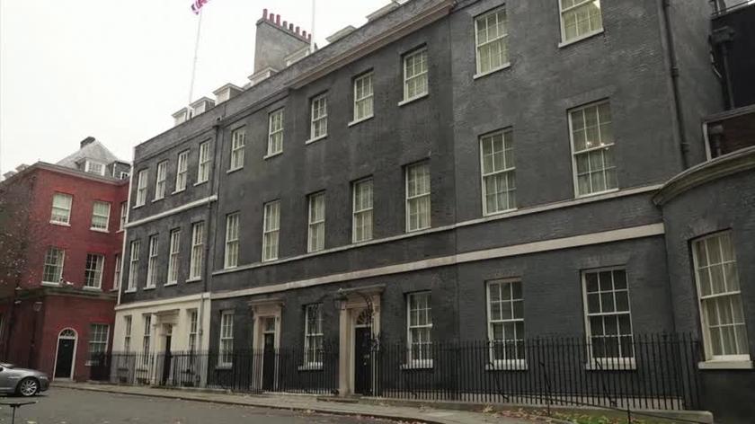 Downing Street na nagraniach archiwalnych