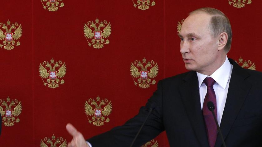 Putin o "nowych prowokacjach" z udziałem substancji chemicznych 