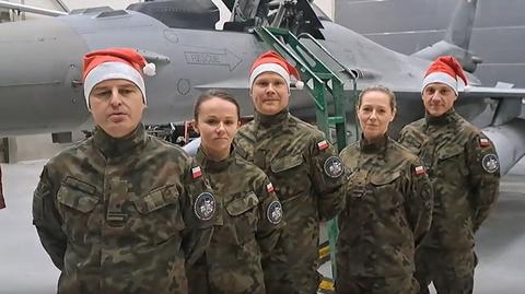 Wojskowi za granicą składają świąteczne życzenia