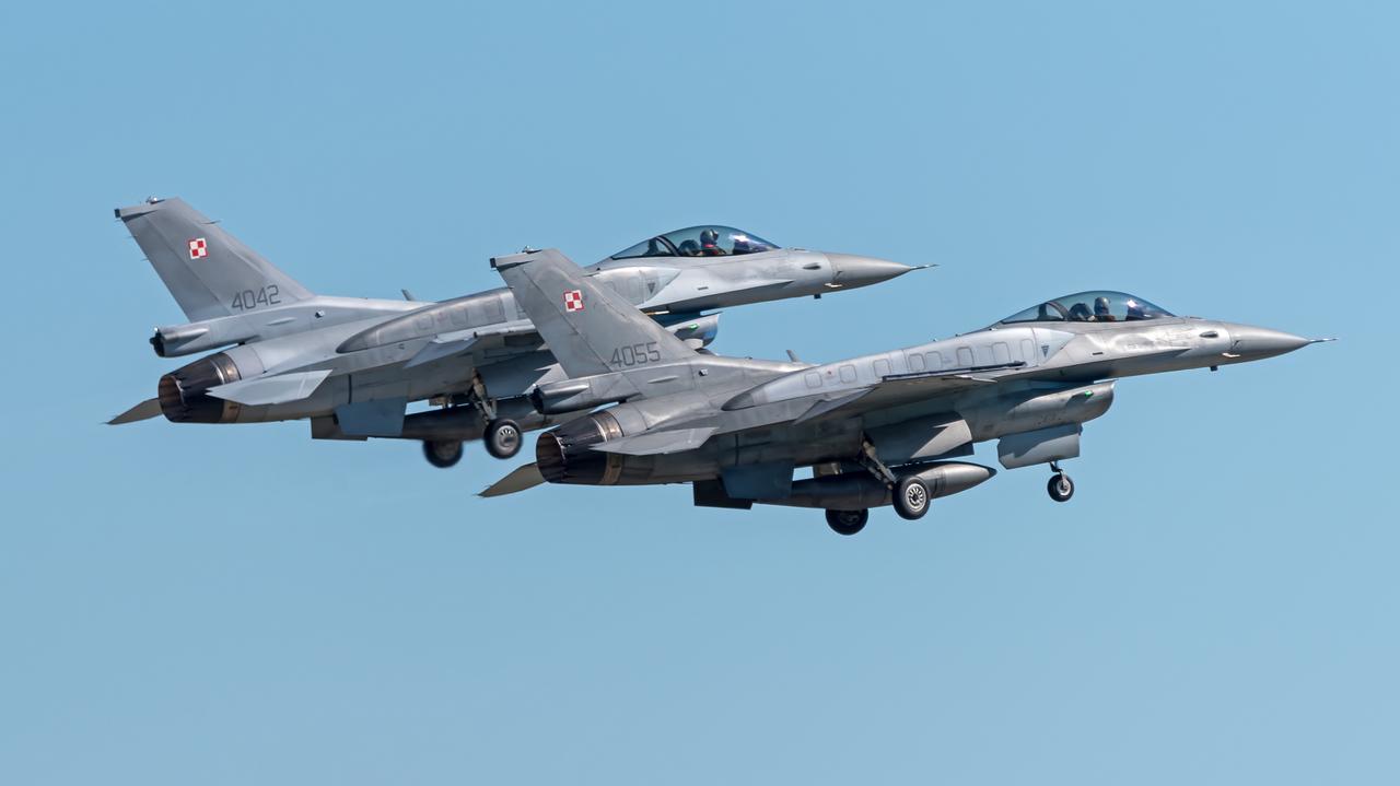 Rachetă în Polonia.  „Au fost activate două avioane F-16 și un tanc aerian aliat.”