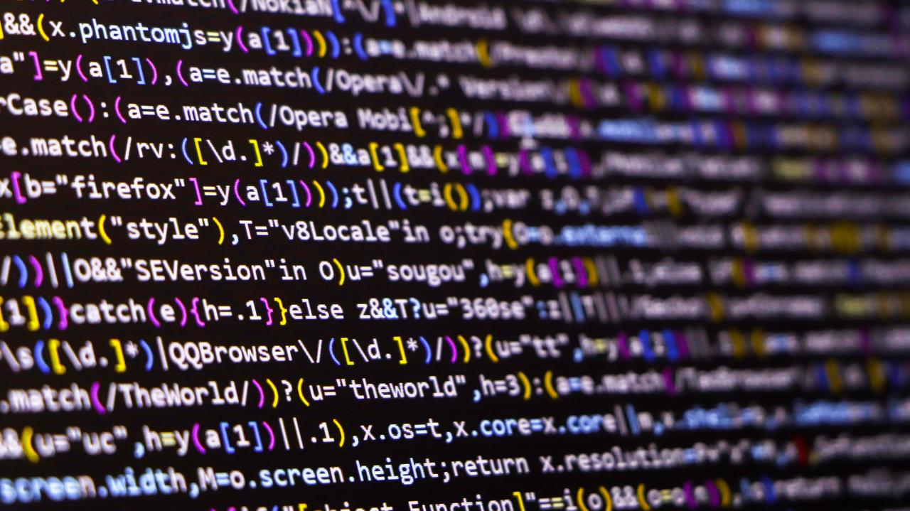 Znalazła swój życiorys zmyślony przez AI. "Każdy może mieć wygenerowaną stronę na swój temat"