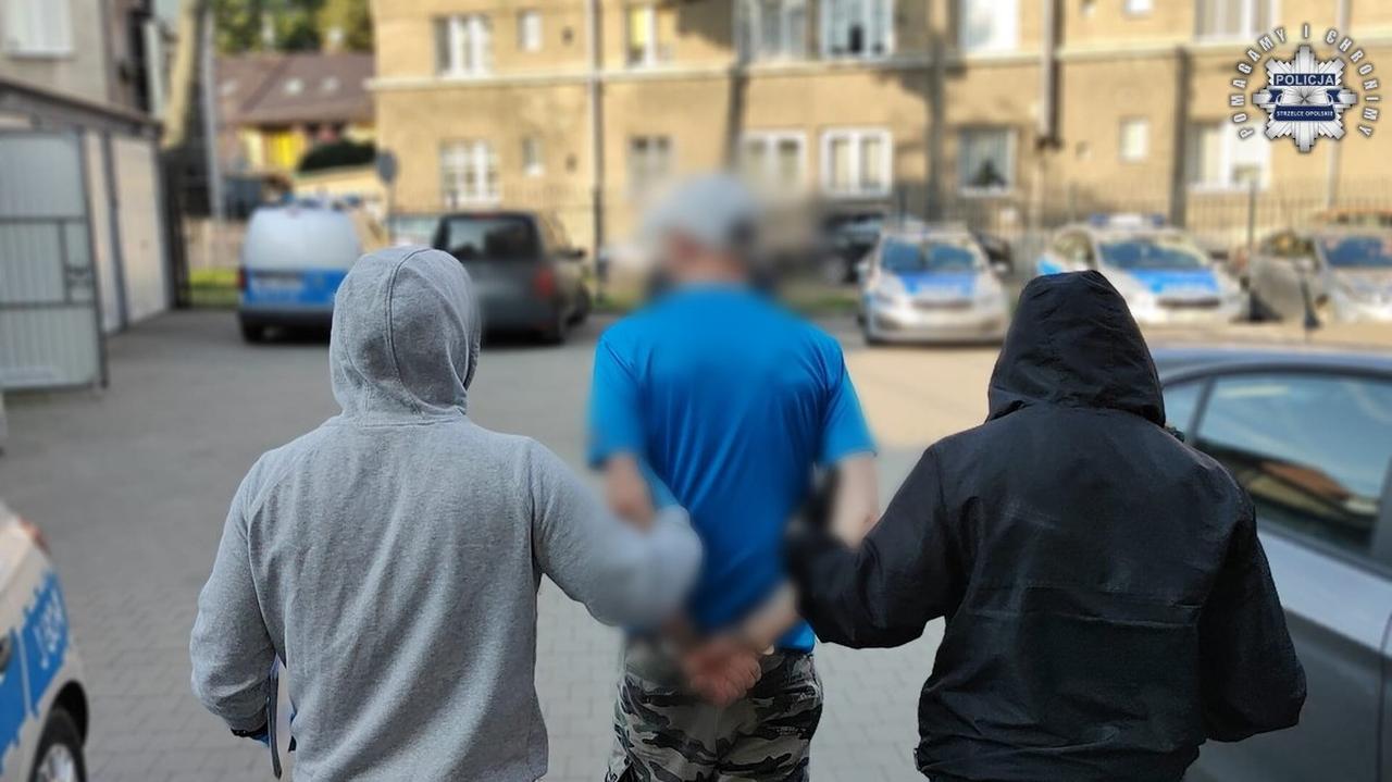 Agresywny petent groził urzędniczce śmiercią