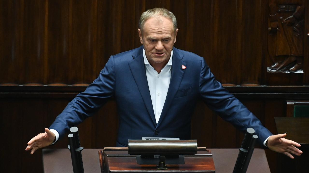Tusk "wzywa wszystkie siły polityczne w Polsce". "Od tego zależy reakcja naszych sojuszników"