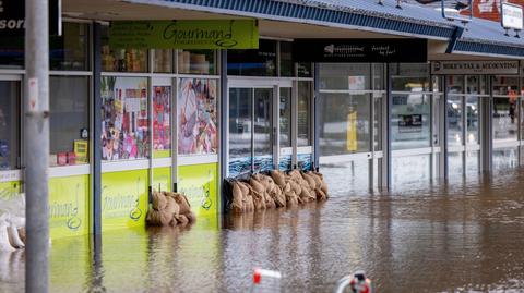 Powodzie w Australii zbierają śmiertelne żniwo "Spodziewamy się kolejnych tragicznych wiadomości"