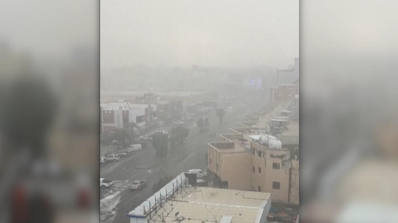 Pustynny kraj nawiedziły ulewy