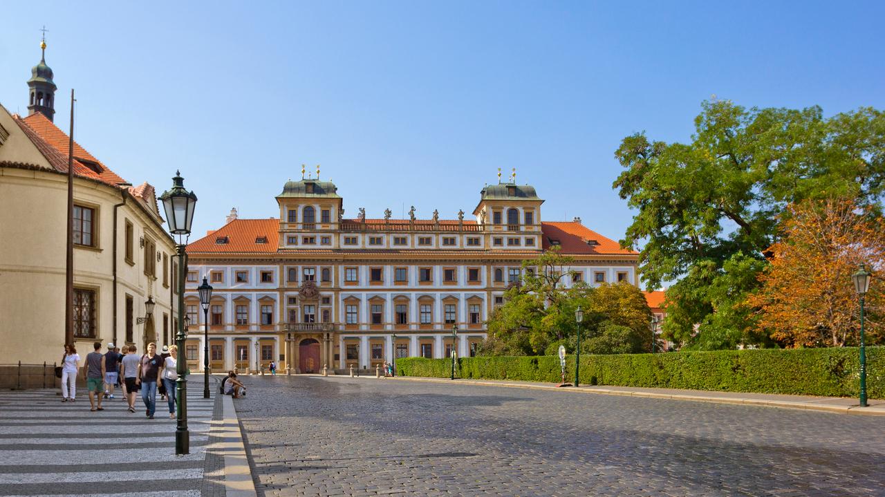 Atak hakerów. Wezwali ambasadora