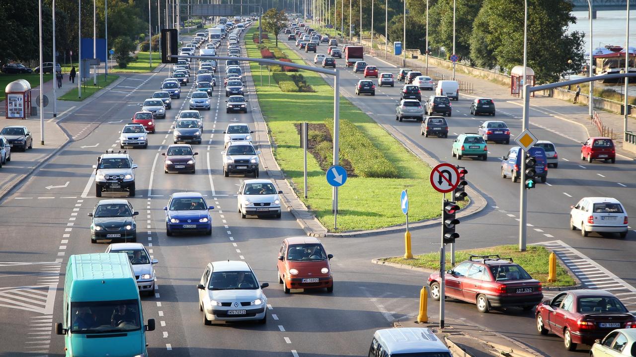 Rowerem pod prąd na Wisłostradzie