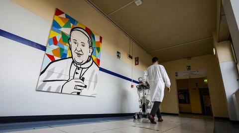 Po raz pierwszy w historii pontyfikatu papież Franciszek jest hospitalizowany tak długo