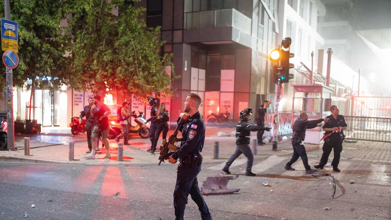 Rzecznik MSZ o "burzliwej nocy". Polscy dyplomaci w schronach