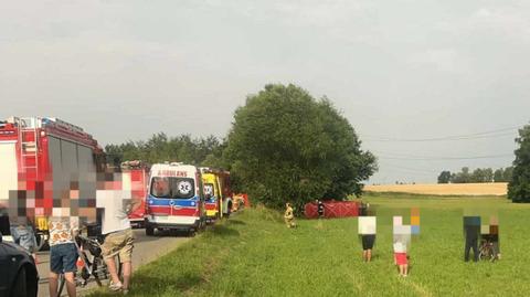 Tragiczny wypadek w Bilczycach. Rozpędzony samochód potrącił rowerzystkę wiozącą dziecko