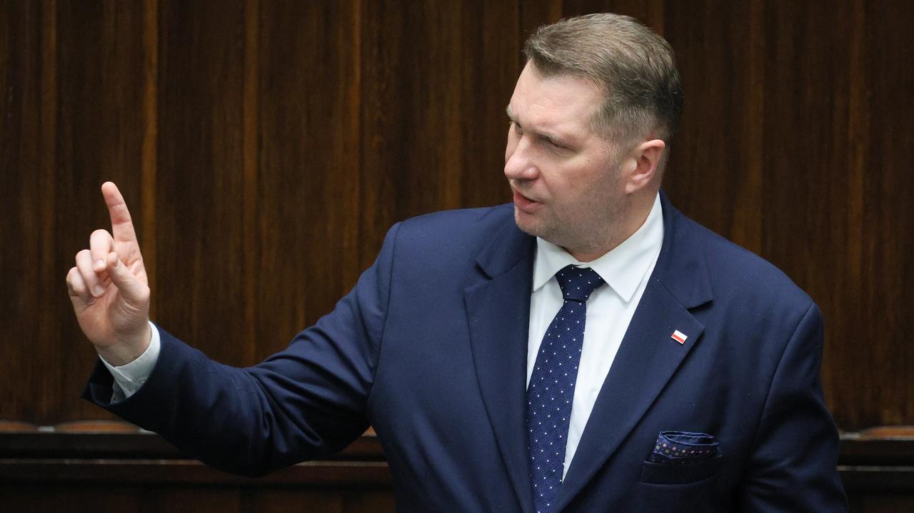 Nieruchomość z programu willa plus na sprzedaż. Komentarz Czarnka