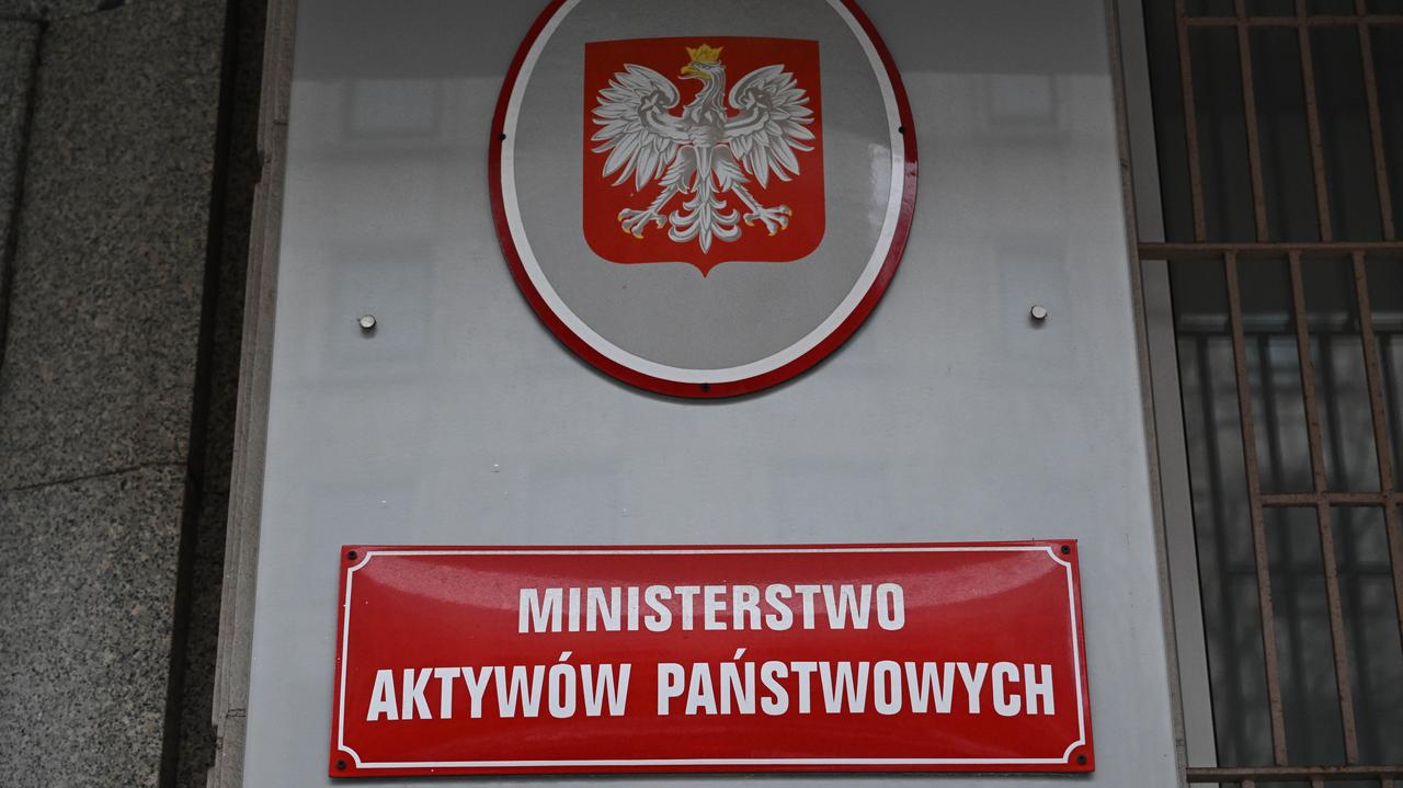 "Ludzie się boją, że będą musieli zwracać". Zarobki władz spółek Skarbu Państwa pod lupą