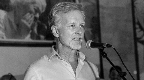 Paul Lowe