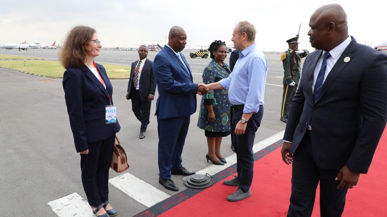 Tusk w Angoli. Na marginesie szczytu ma rozmawiać o Ukrainie