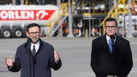 Premier Morawiecki o gwałtownych obniżkach hurtowych cen paliw w PKN Orlen