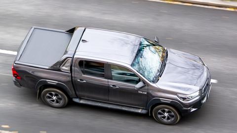 pickup shutterstock_2433005661