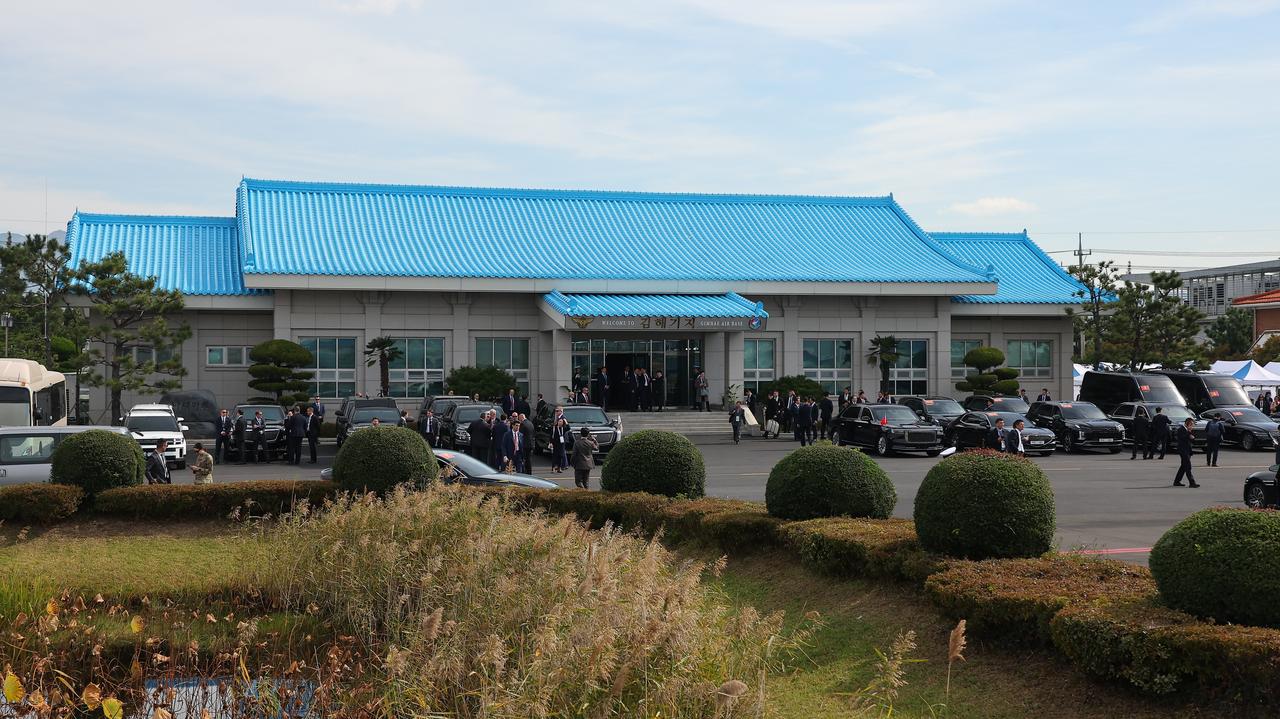 Donald Trump i Xi Jinping spotkali się na szczycie w Pusan