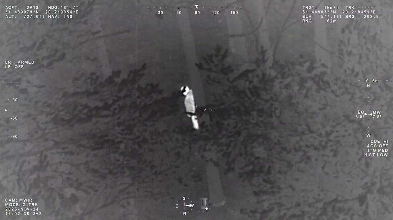 Wyszedł z domu i zniknął. W akcji poszukiwawczej pomogły ślady na śniegu