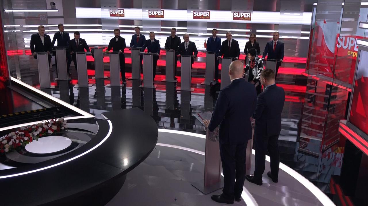 Dwie rundy, pojedynki "jeden na jeden". Debata wszystkich kandydatów