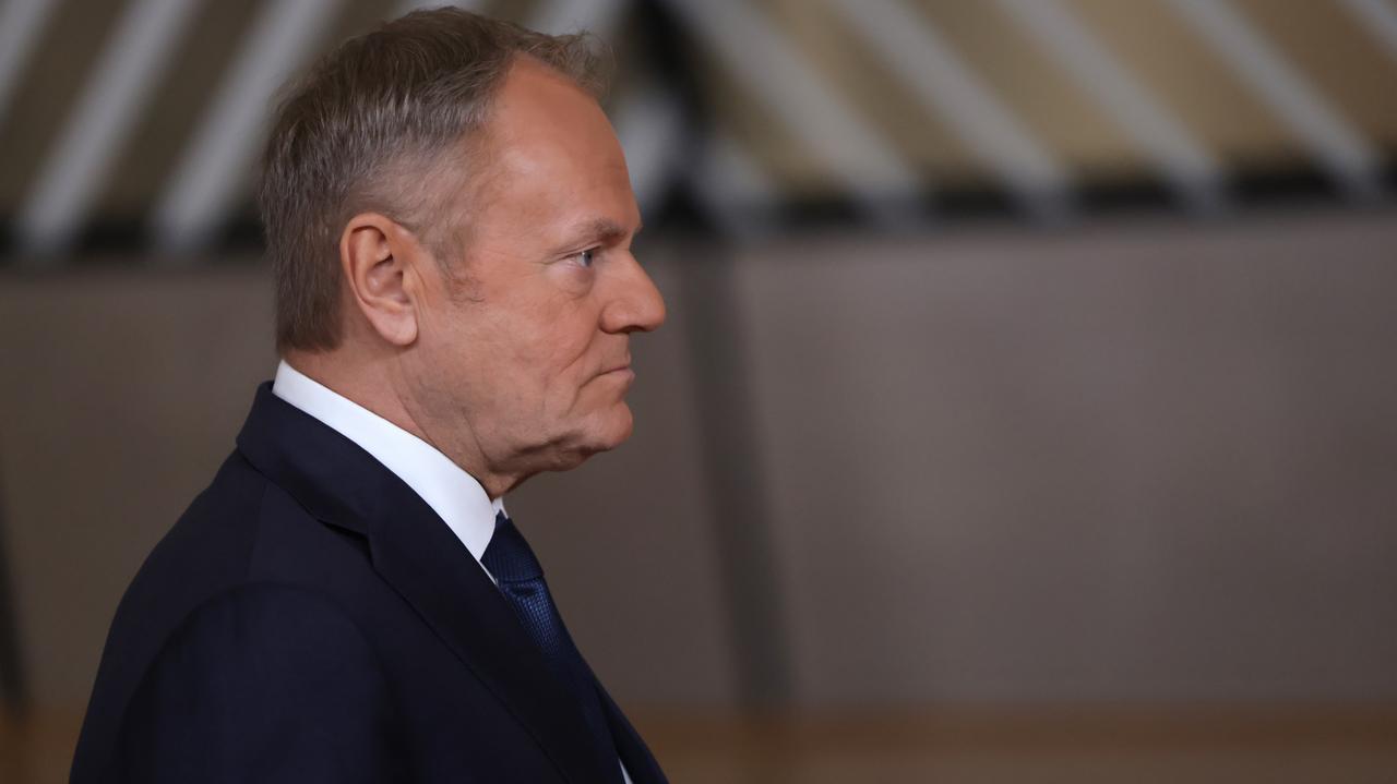 Tusk o demontażu Okrągłego Stołu. "Dla PiS-u byłby jak znalazł"