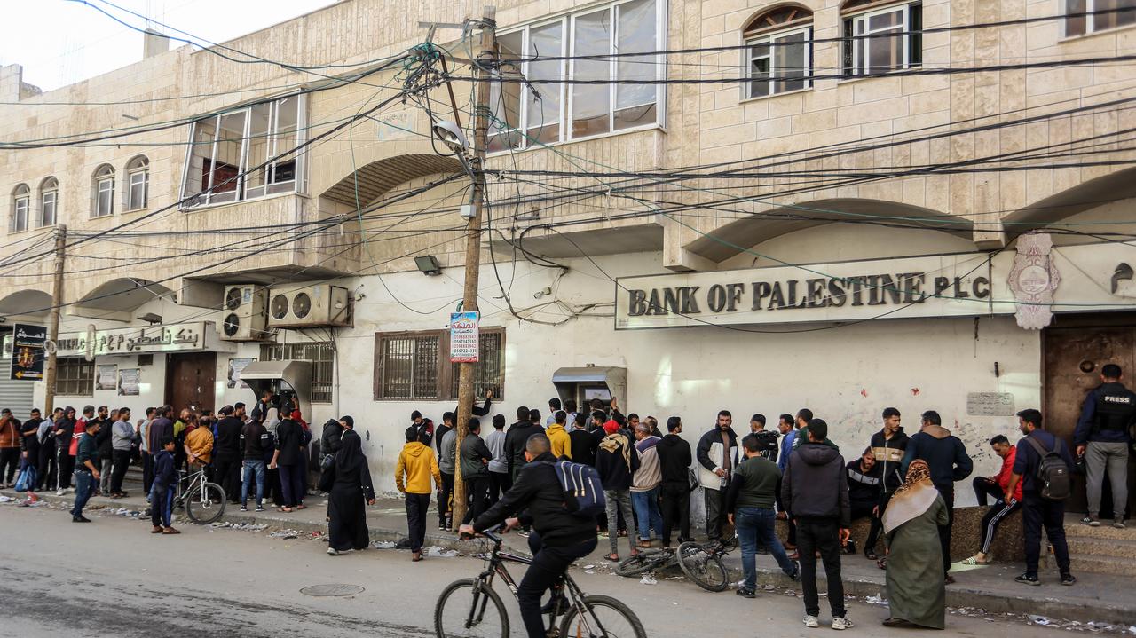 Bank Palestyny kilkukrotnie obrabowany. Ukradli miliony, twierdzili, że są z Hamasu