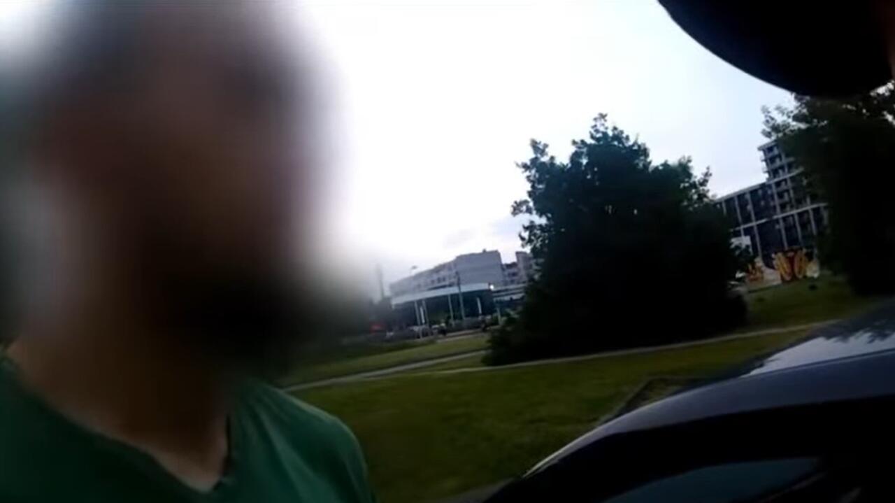Rutynowa kontrola i zatrzymanie instruktora nauki jazdy. Za narkotyki